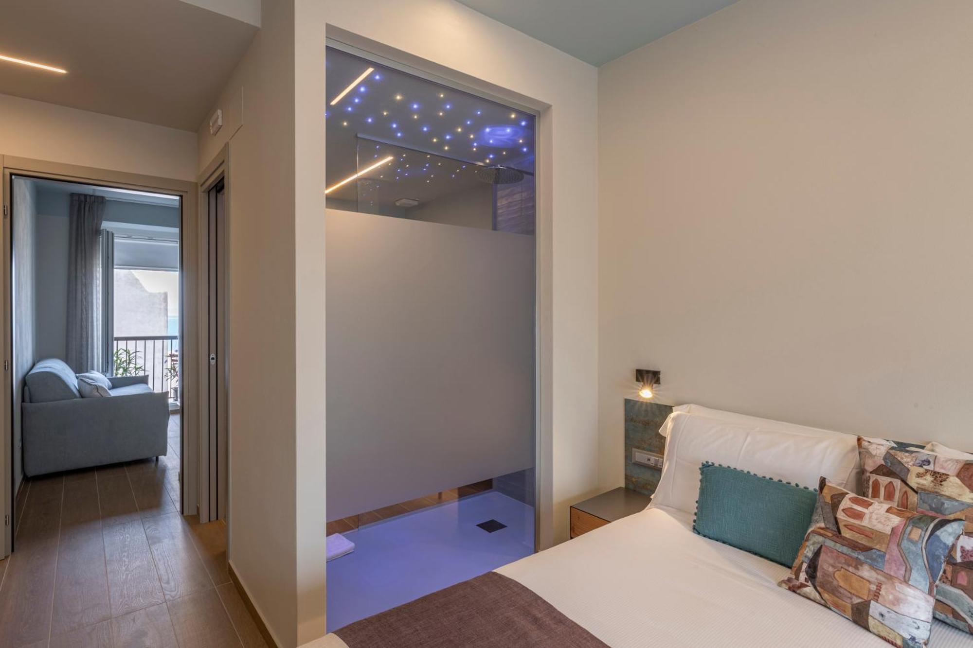 Luci Sul Mare -Boutique Rooms Фоллоніка Екстер'єр фото
